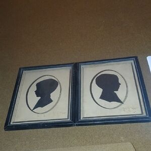 Vintage Pair of Framed Silhouette Mameo  Portrait Prints in Black